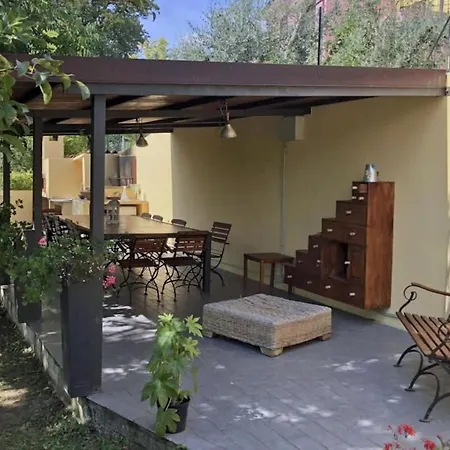 Lovely With Large Infinity Pool Area Villa Serricciolo